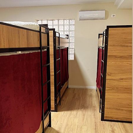 Hostel Chilli Tiranë Eksteriør bilde